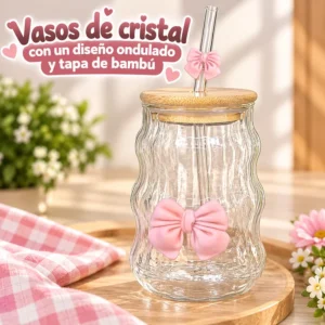 Vaso de Cristal Diseño Ondulado con Lazo Rosa